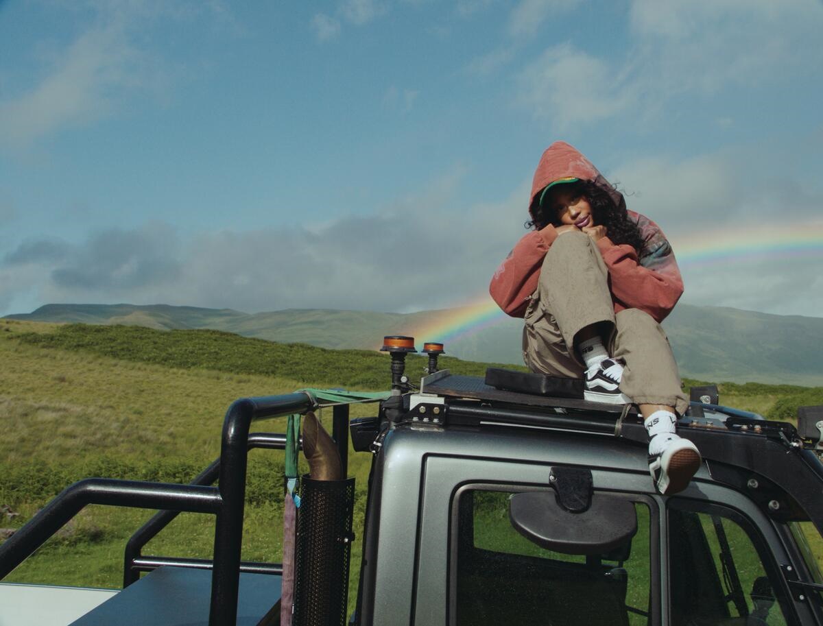 반스, 첫 아티스틱 디렉터로 뮤지션 '시저(SZA)' 발탁 3-Image